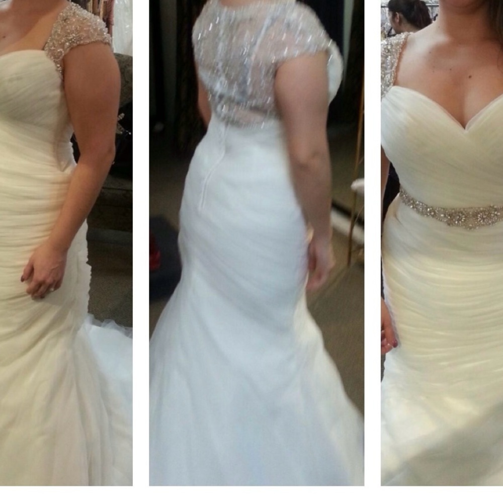 Trumpet style wedding dress